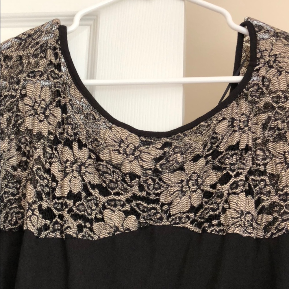 Top - Picture 7 of 8